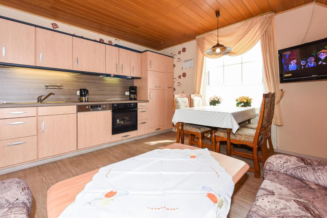 Ferienwohnungen Im Landhaus Oldenhof Stedesdorf Luaran gambar